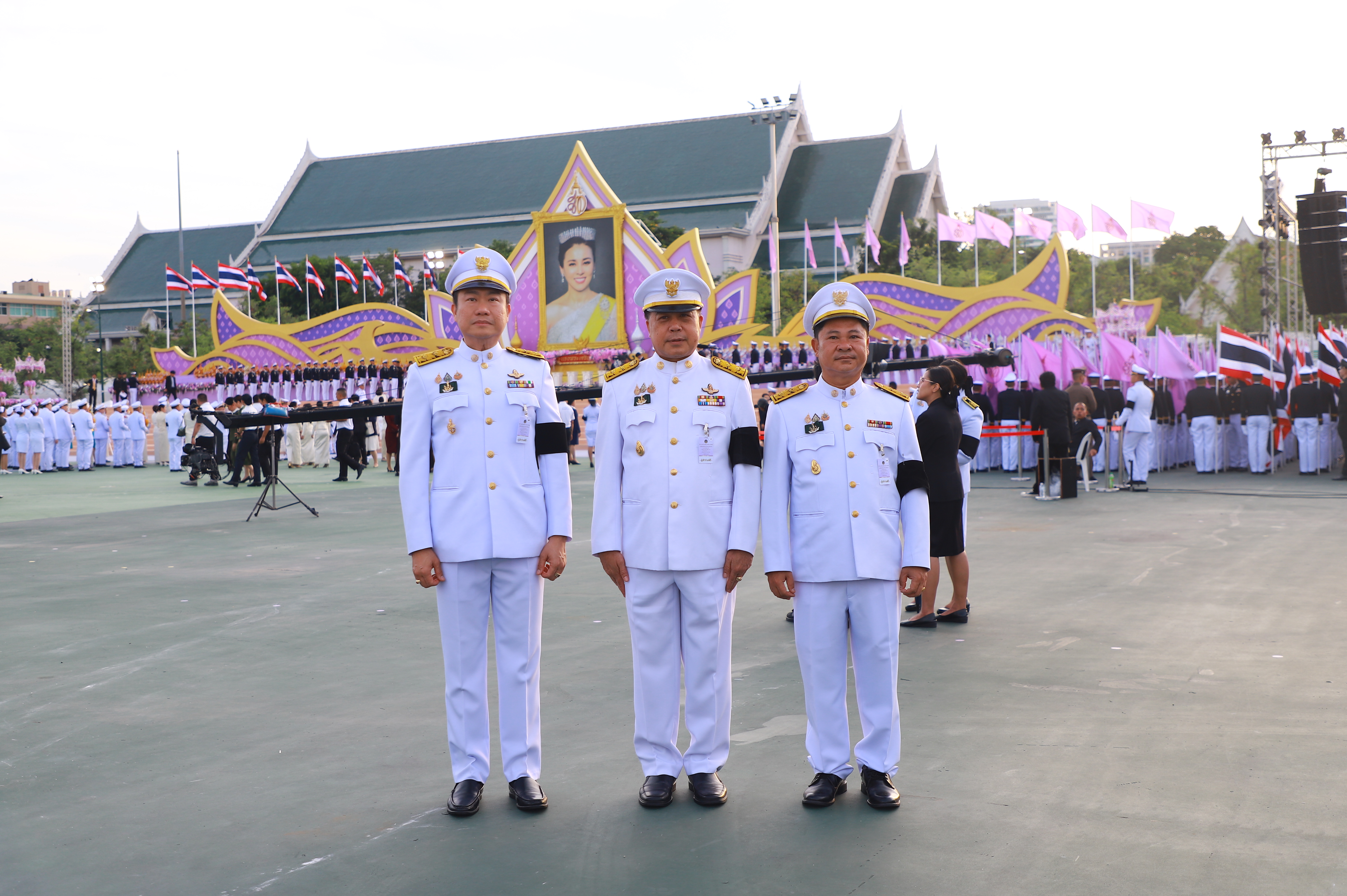 title - ส.ป.ก. ร่วมพิธีจุดเทียนถวายพระพรชัยมงคลพระนางเจ้าฯ พระบรมราชินี เนื่องในโอกาสพระราชพิธีมหามงคลเฉลิมพระชนมพรรษา 4 รอบ